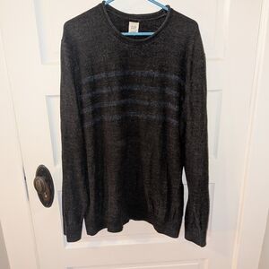 GAP Men's Dark Gray Crewneck Sweater
